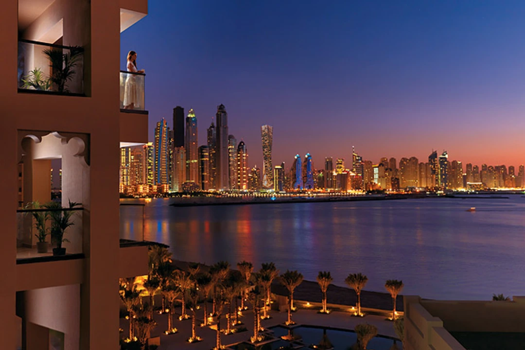 From Sundown to Sunrise: The Ultimate Dubai Nightlife Experience